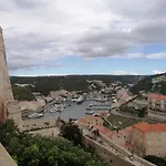 Petit Havre De Paix Au Bord De La * Linguizzetta