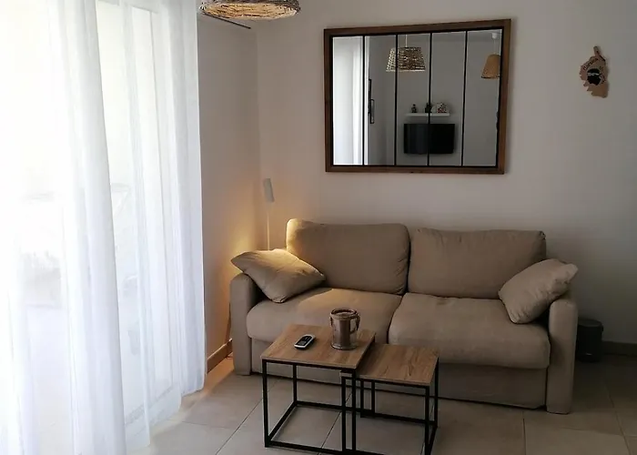 Petit Havre De Paix Au Bord De La Apartment