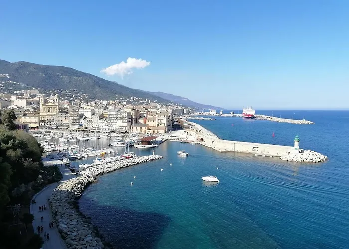 公寓 Petit Havre De Paix Au Bord De La *